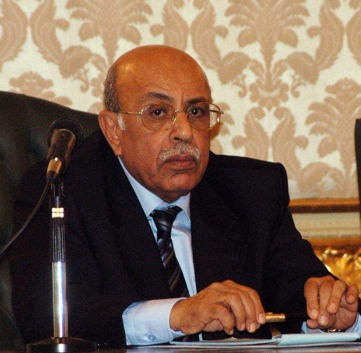 مفيد شهاب أبرز رؤساء لجان مجلس الشورى