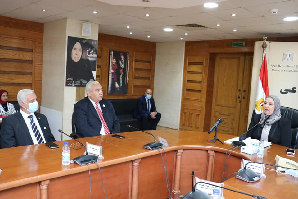«مبارك والقباج» يوقعان بروتوكولا لإنشاء وحدة للتضامن الاجتماعي بجامعة المنوفية