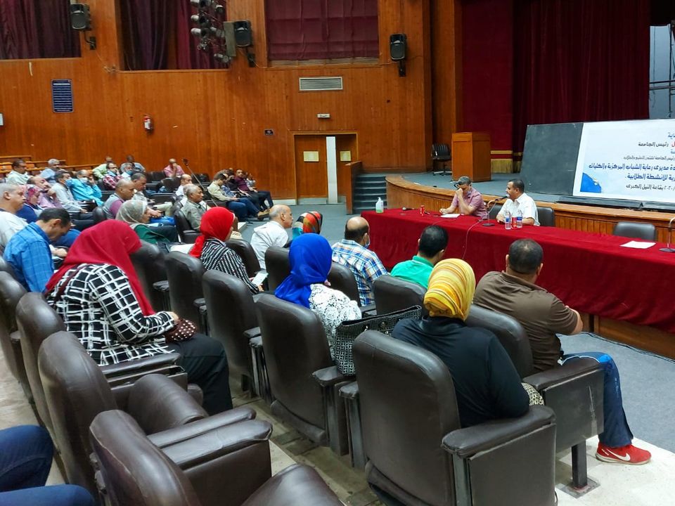 جامعة أسيوط تناقش استعدادات العام الدراسي الجديد مع مديري إدارات رعاية الشباب
