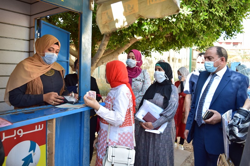 جامعة بني سويف يفاجئ المركز الطبي التخصصي ويتفقد مركز تنمية الموارد البشرية لمتابعة الدورات الخاصة