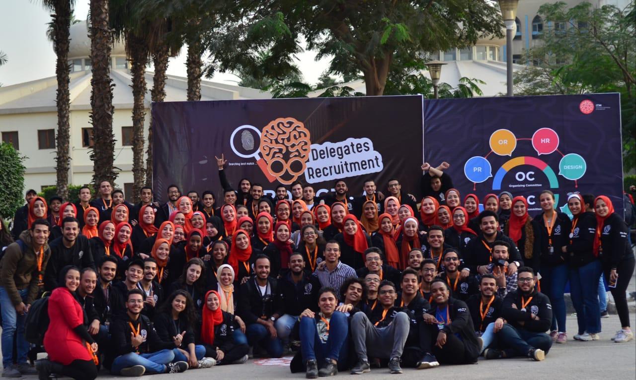 نشاط "Xproject" لريادة الأعمال بجامعة القاهرة يستقبل الطلاب الجدد