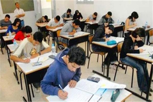 "التعليم" تكشف موعد ارسال أكواد امتحانات أولي وثانية ثانوي