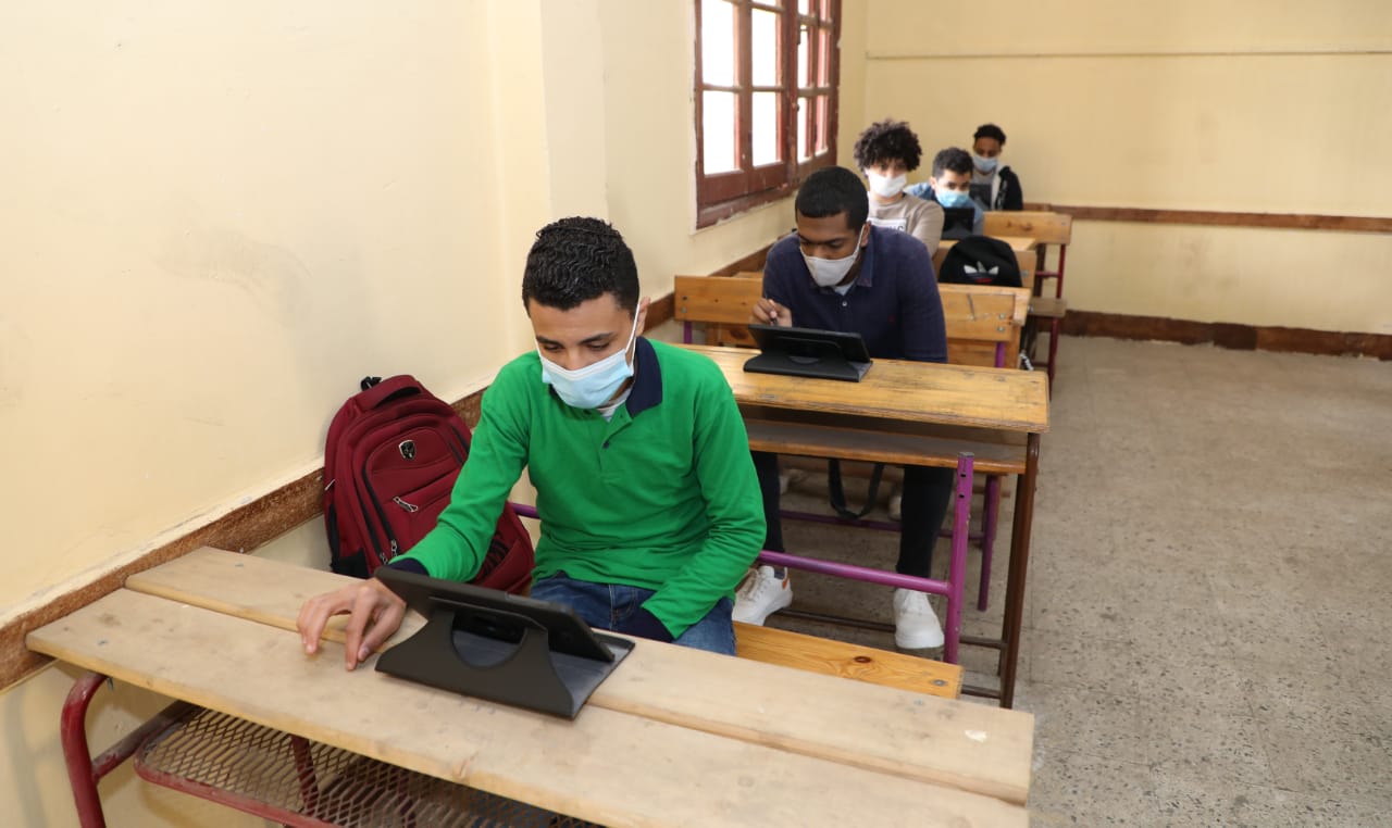 أدمن "تحيا مصر بالتعليم": إلغاء التشعيب لطلاب الثانوية سيسبب تعب نفسي وضغط على الطلاب