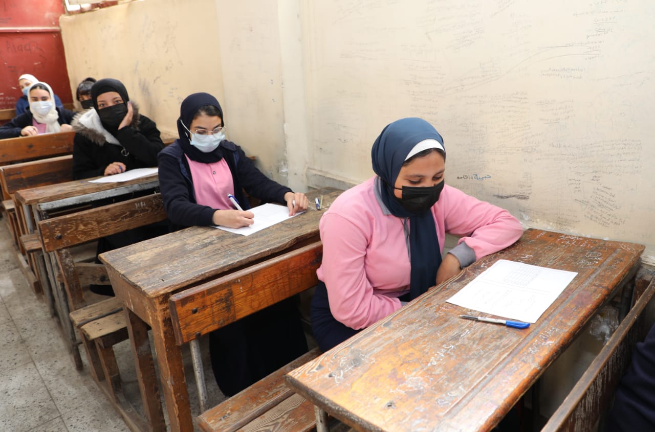 طارق شوقي: الامتحان التجريبي لطلاب الثانوية العامة بالمدارس الحكومية فقط
