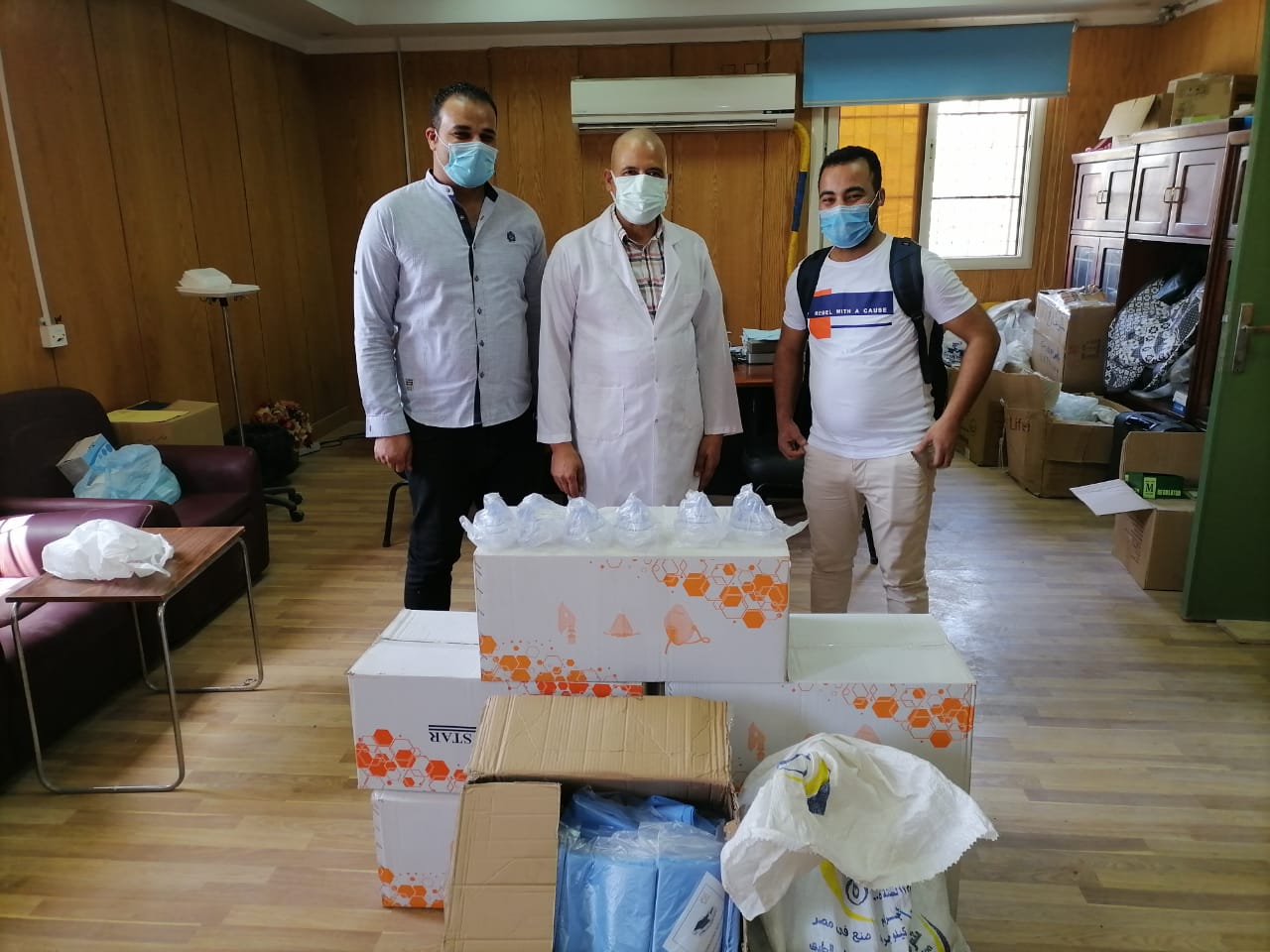 مبادرة «رفقاء الخير» تدعم المستشفى الجامعي بسوهاج