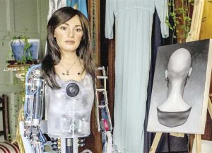 "آيدا".. قصة أول روبوت فنانة في العالم
