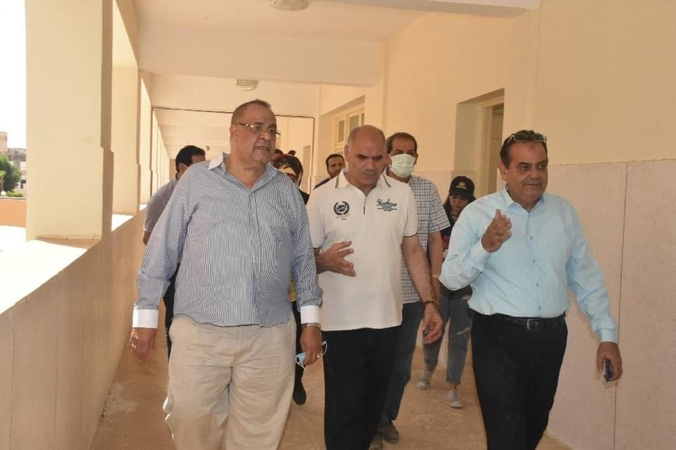 رئيس جامعة الأقصر يتفقد الانشاءات بمدينة طيبة 