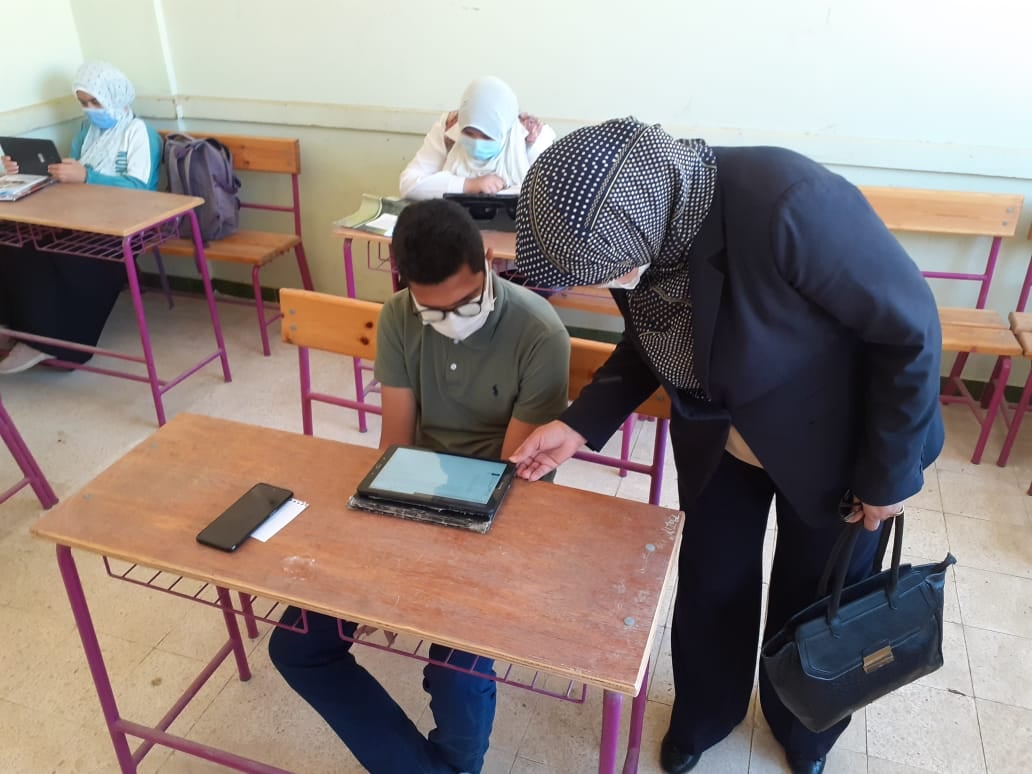   أولياء أمور مصر: نتمنى تطبيق الامتحانات التجريبية على الثالث الثانوية   