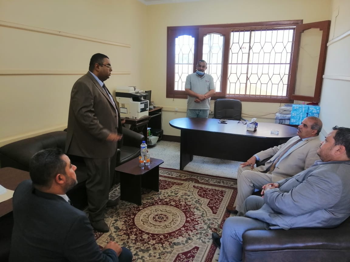 رئيس جامعة الأزهر يتفقد فصول الدراسات الإسلامية والعربية بمحافظة الفيوم