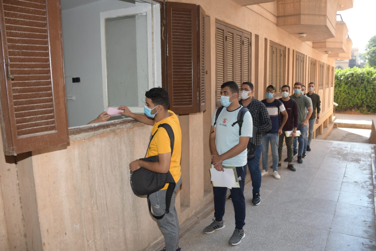  بدء تسكين طلاب المدن الجامعية بالقاهرة "صور"