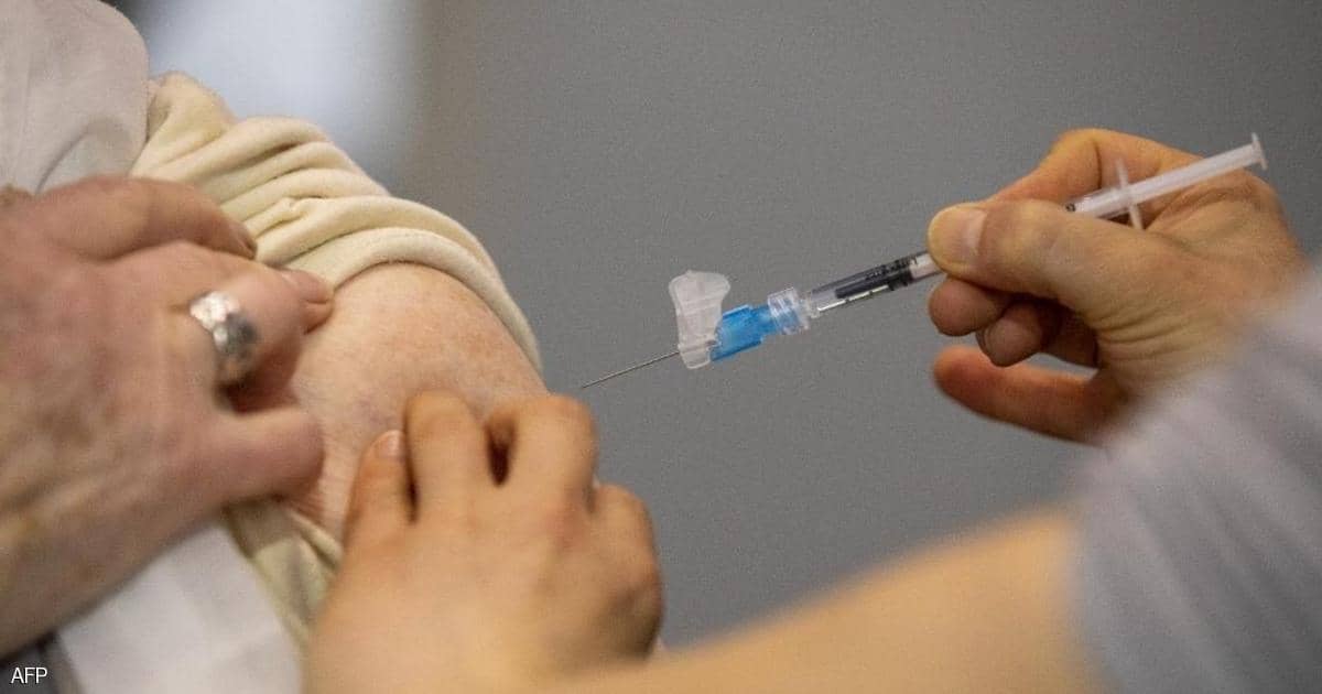 الوزراء: منح الجرعة الثالثة للقاح "كورونا" لمن مضى 6 أشهر على تلقيحهم