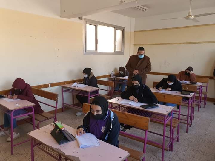 «أمهات مصر» ترصد مستوى امتحان العربي للإعدادية وإنجليزي الأول الثانوي