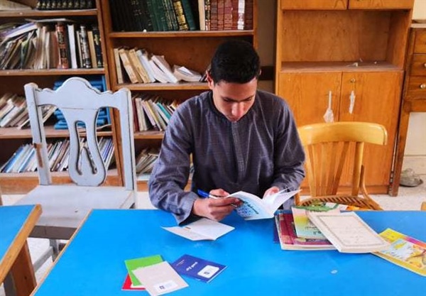 أسماء العشر الأوائل بتصفيات تحدي القراءة العربي بالمنيا الأزهرية