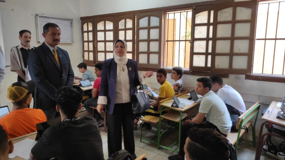 أولياء أمور مصر يطالب بتوفير نماذج إجابات لطلاب الثانوية بعد الامتحانات
