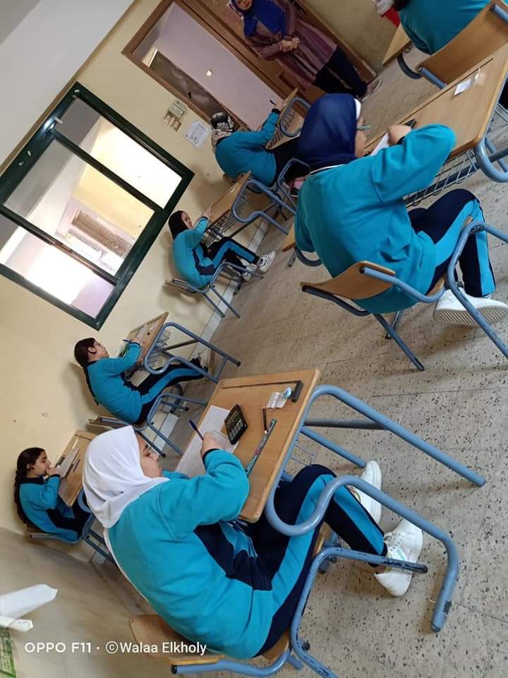 لجنة لفحص شكاوى طلاب أولى إعدادي من صعوبة امتحان العربي بالإسكندرية