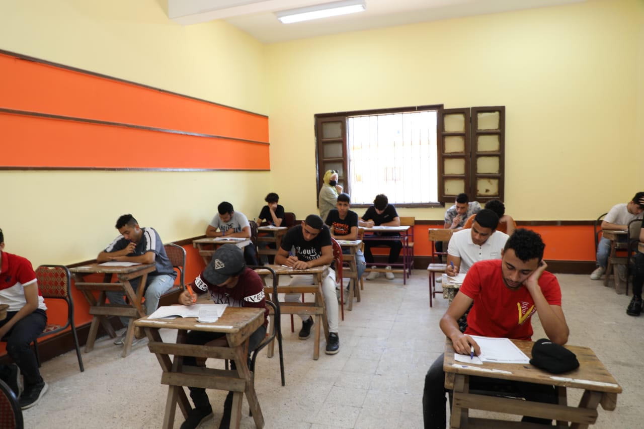 الحزاوي: امتحان اللغة العربية للثانوية العامة 2022 شهد بعض النقاط الصعبة