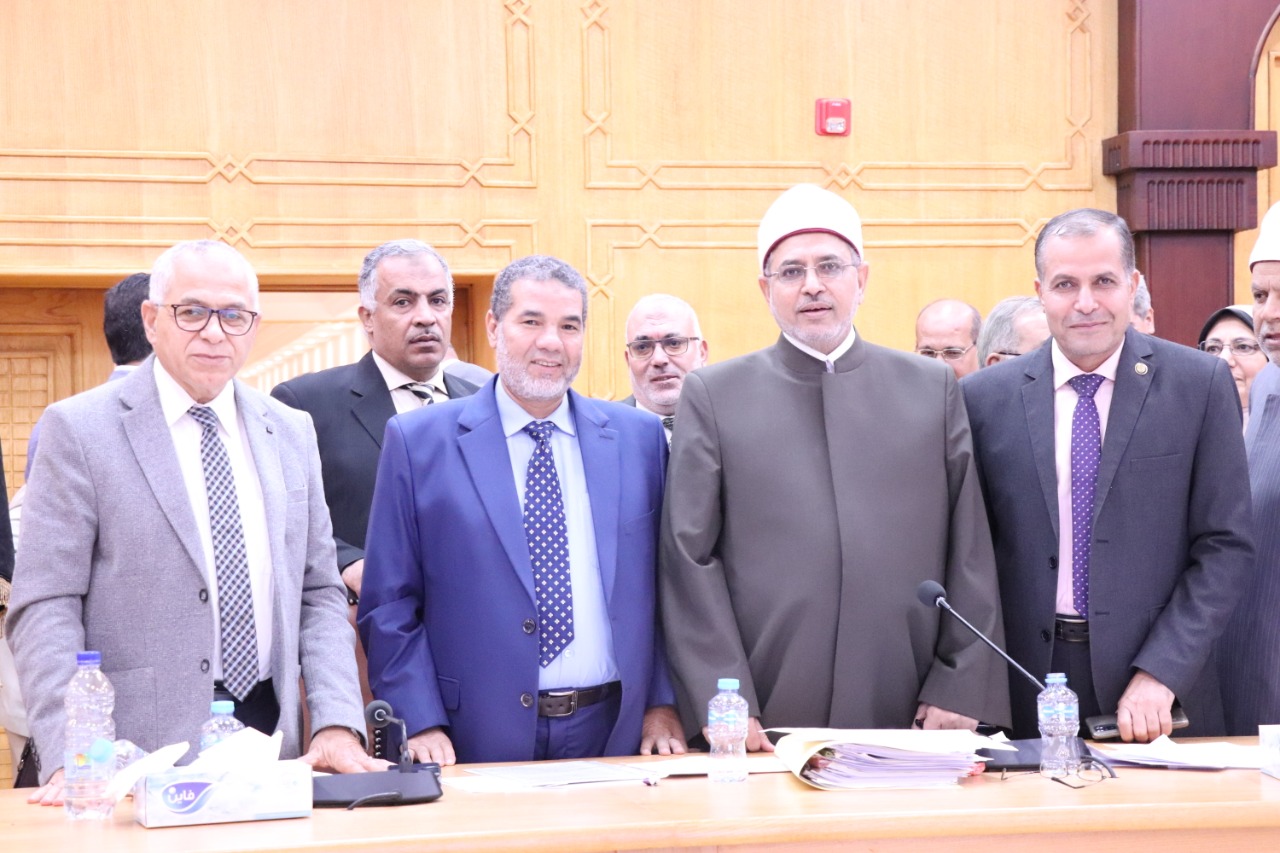 مجلس جامعة الأزهر يهنئ كلية الدراسات الإسلامية والعربية لحصولها على شهادة تجديد الاعتماد