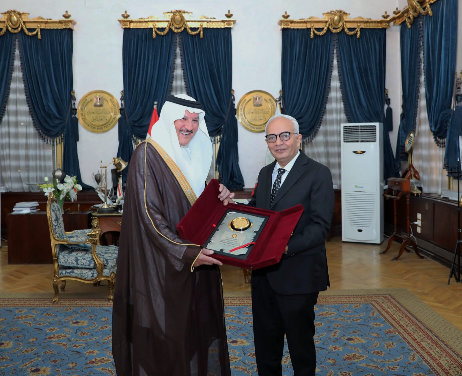 السفير السعودي يدعو «حجازي» لحضور حفل توزيع جائزة الملك عبدالله للترجمة
