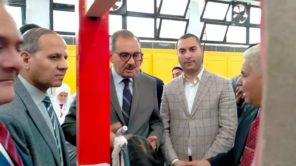 محافظ كفرالشيخ: افتتاح المدرسة الصناعية النسيجية خطوة لإحياء مهنة السجاد
