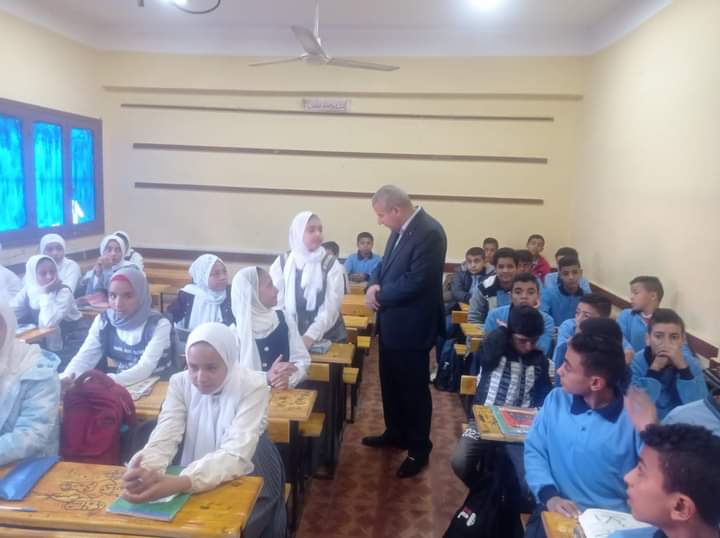 «تعليم الشرقية» توجه مديري المدارس بوضع برامج علاجية في العربي والرياضيات