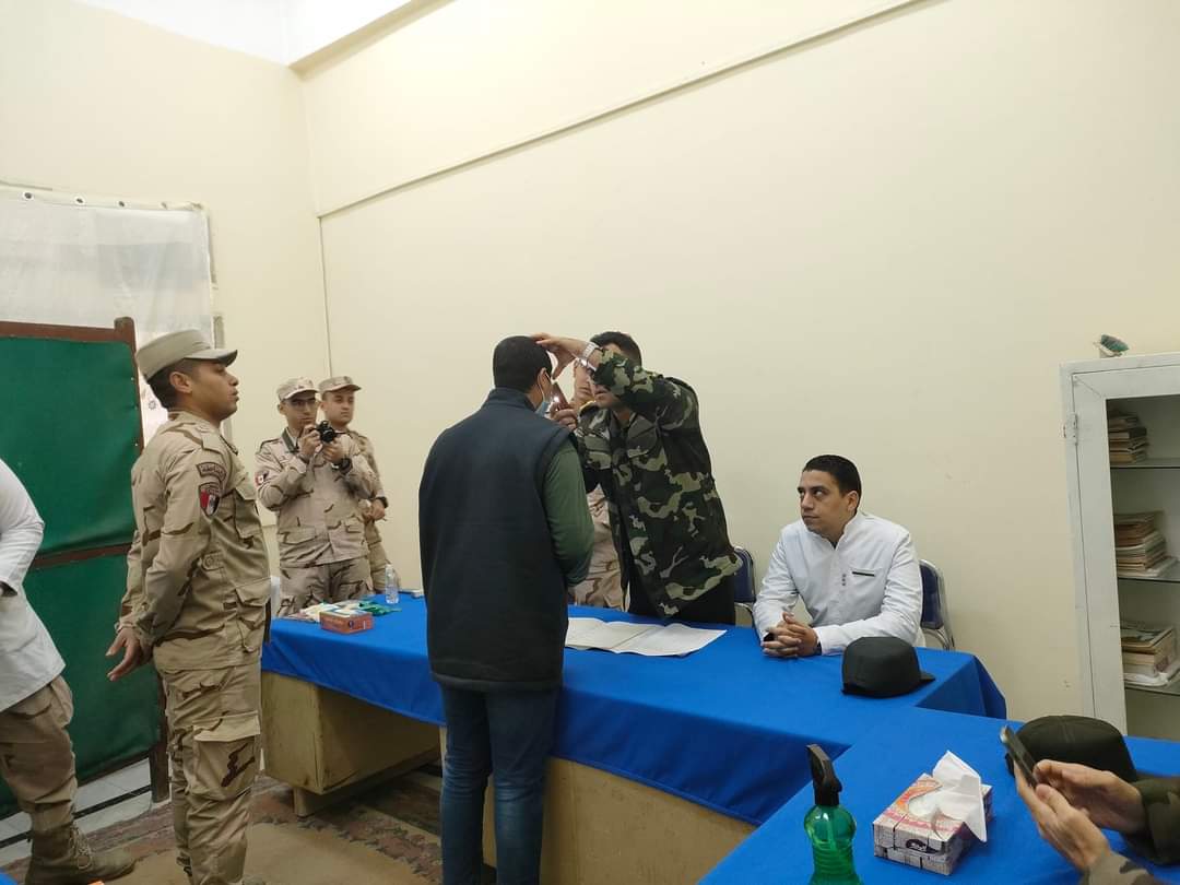 جامعة الأزهر بأسيوط يستقبل اللجنة الطبية للقوات المسلحة للكشف على الطلاب ذوي الهمم