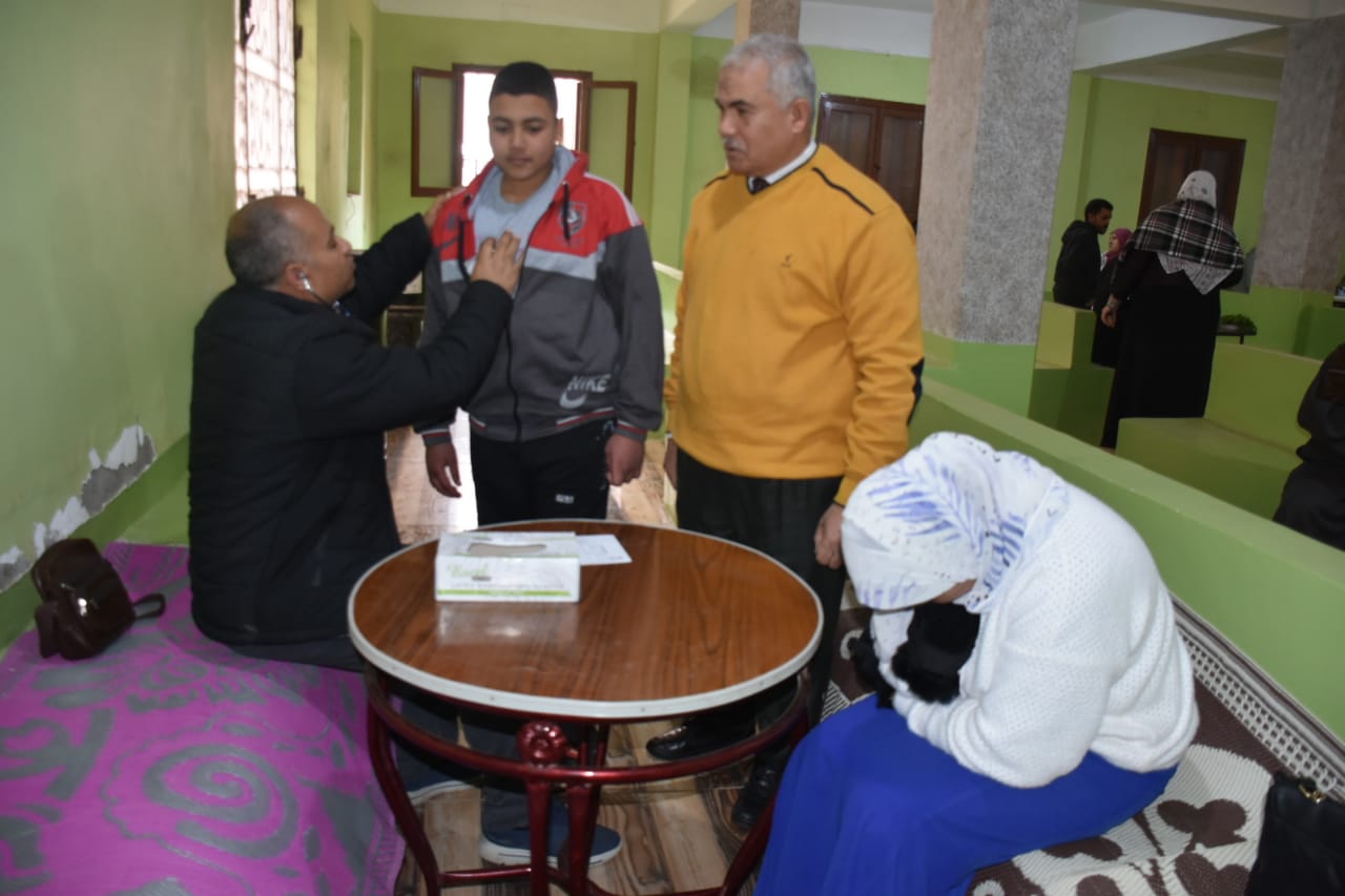 جامعة مدينة السادات تطلق قافلة طبية مجانية بقرية "القلشي" بالمنوفية