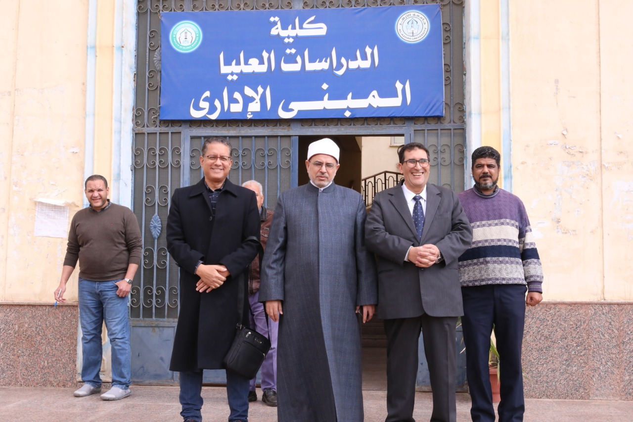 جامعة الأزهر : استخراج براءات الرسائل العلمية للباحثين في قطاع اللغة العربية بداية من السبت 18 فبراير