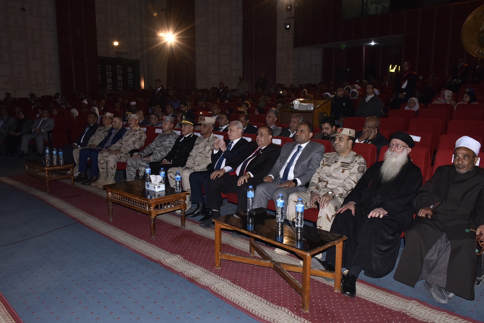 رئيس جامعة الأقصر: شهداء مصر هم أيقونة الوطن فى الفداء والشجاعة