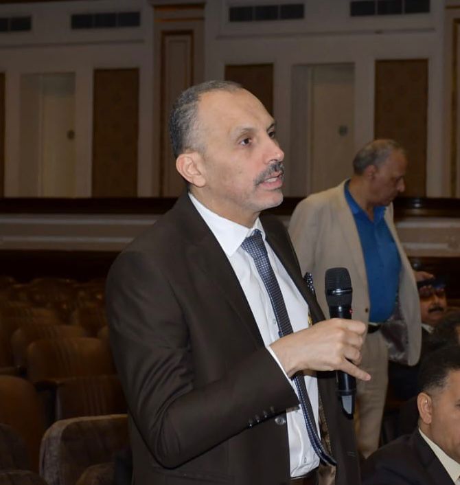 د هشام البرملجى عميد كلية التخطيط الإقليمي والعمراني