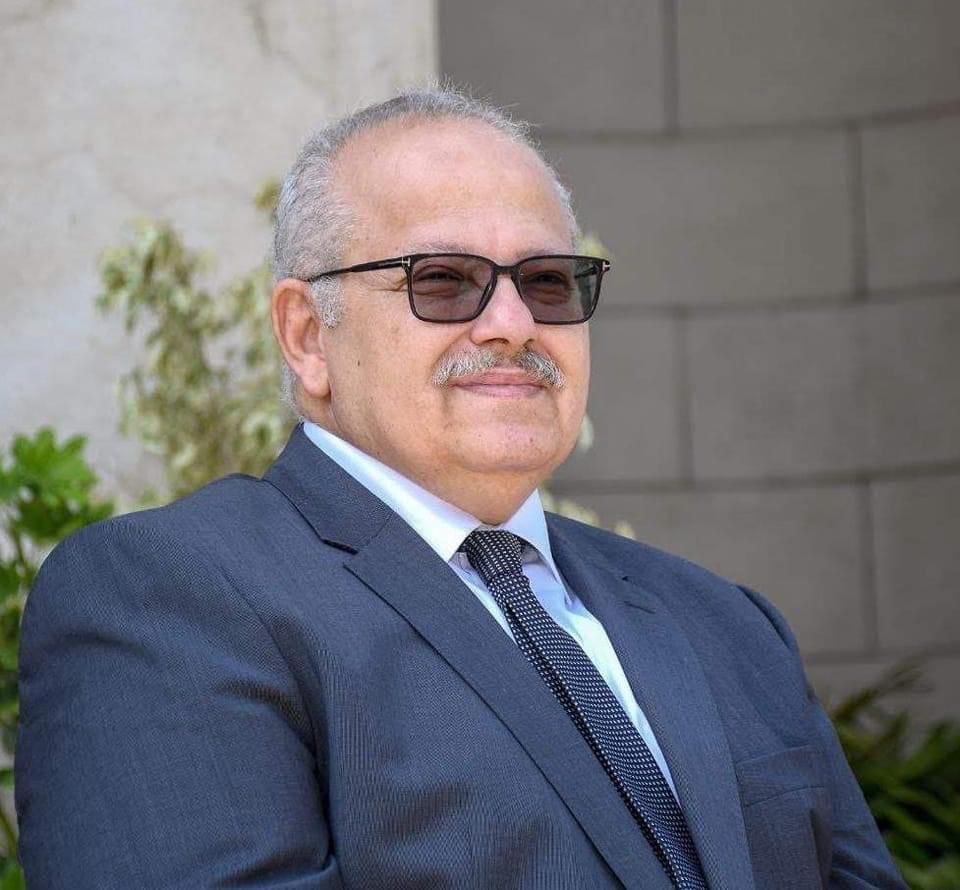 د عثمان الخشت رئيس جامعة القاهرة 