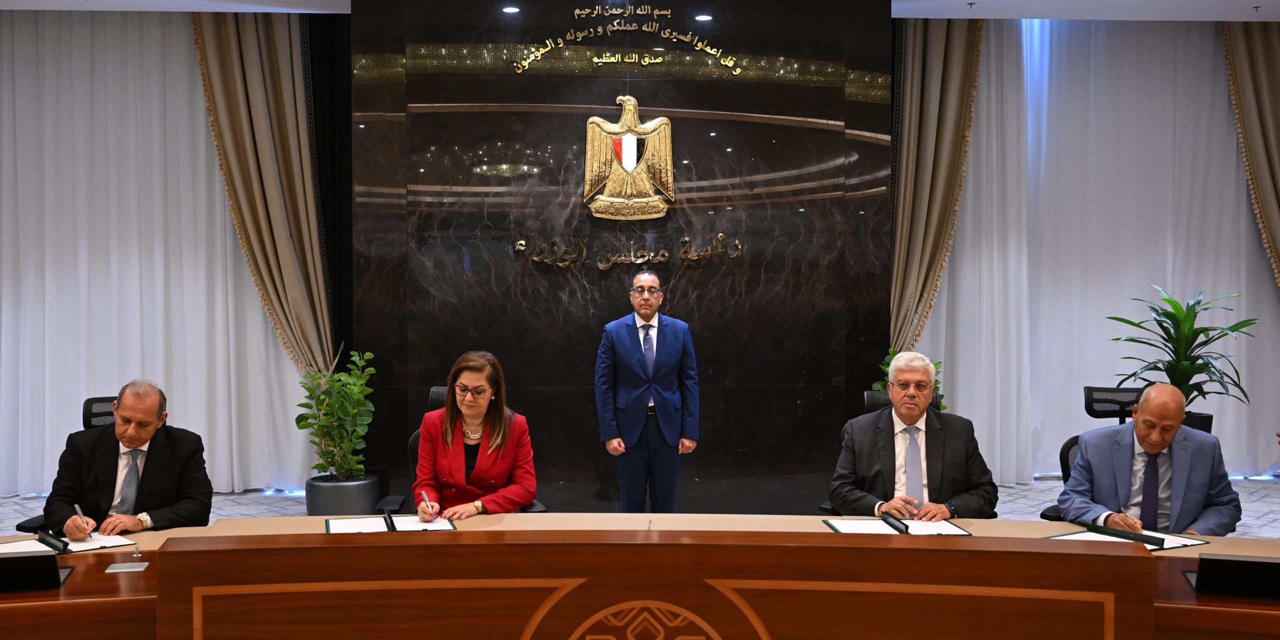مدبولي يشهد مراسم عقد اتفاق بين صندوق مصر السيادي للاستثمار وشركة صندوق مصر لدعم وتطوير التعليم